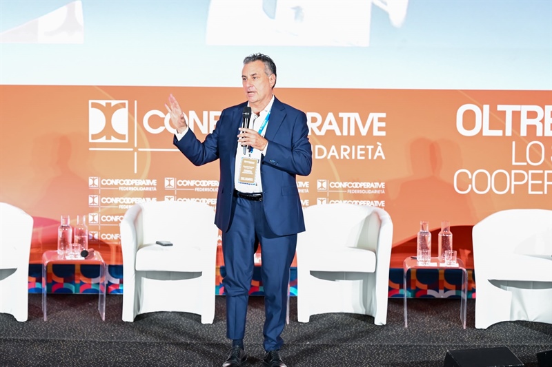 Stefano Granata riconfermato alla presidenza di Confcooperative Federsolidarietà